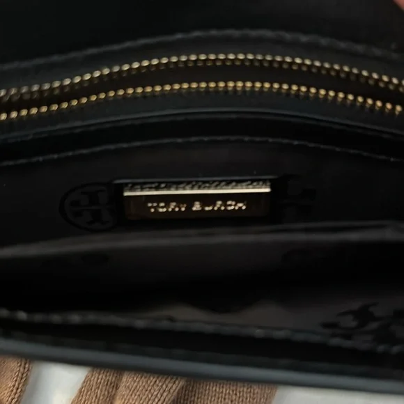 Tory Burch Clutch 10x5 - Picture 3 of 9